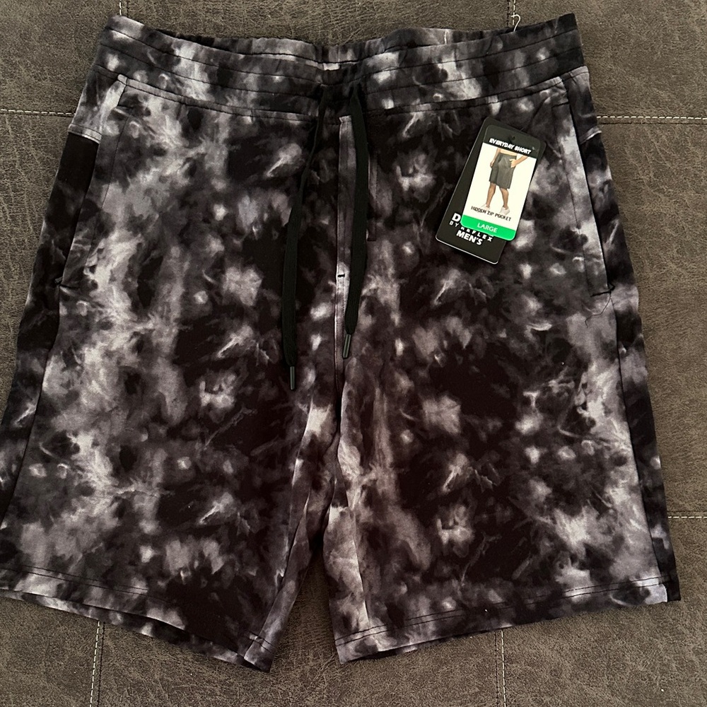 90 Degree Men’s Shorts